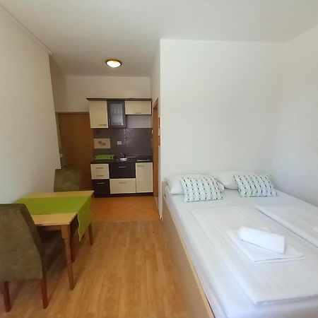 Josipa Apartment Biograd Na Moru Exterior photo